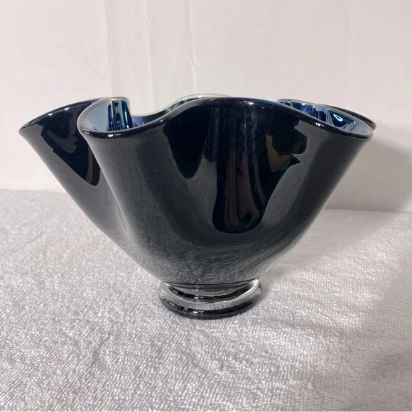 Handblown Ripple Edge Blue Black Glass Opal Cut Glass Handkerchief Vase Bowl - Picture 12 of 15